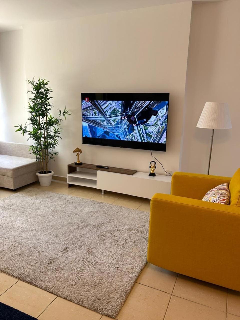 Communal lounge/ TV room, TV and multimedia