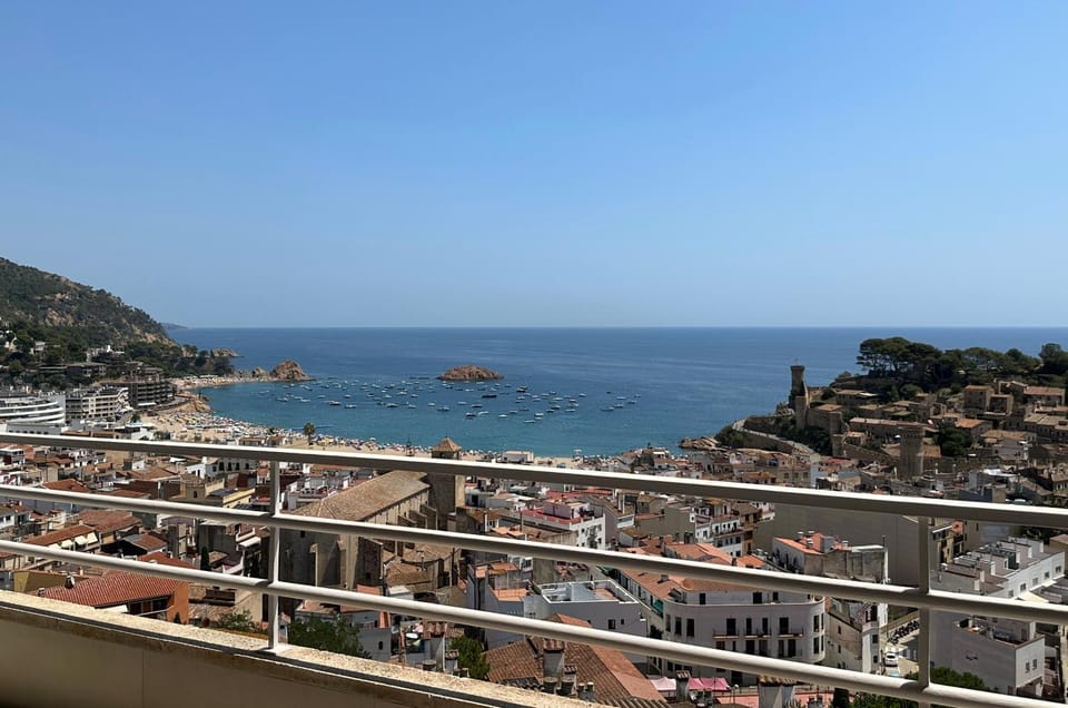 LETS HOLIDAYS Apartment sea views Costa Brava 2 Apartment in Tossa de Mar