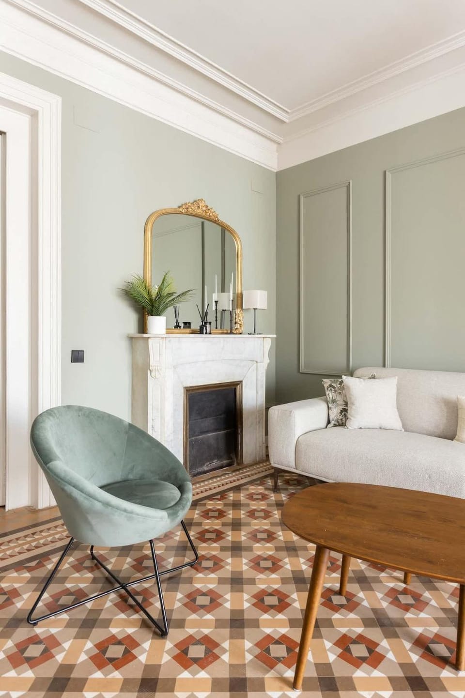 Spacious Stylish 4-bedroom Modernist Apartment Apartment in Barcelona