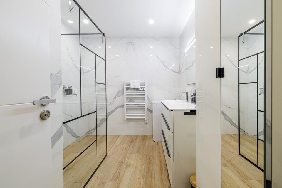 Le Mediterranée-centre-climatisation Apartment in Menton