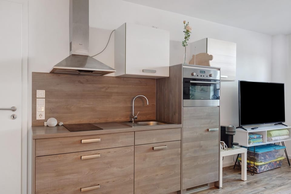 Kitchen or kitchenette, Living room