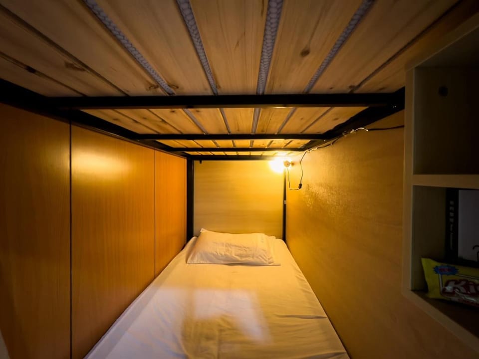 B&B American Style cabin 5 minutes from the sea Cabin in Hengchun Township