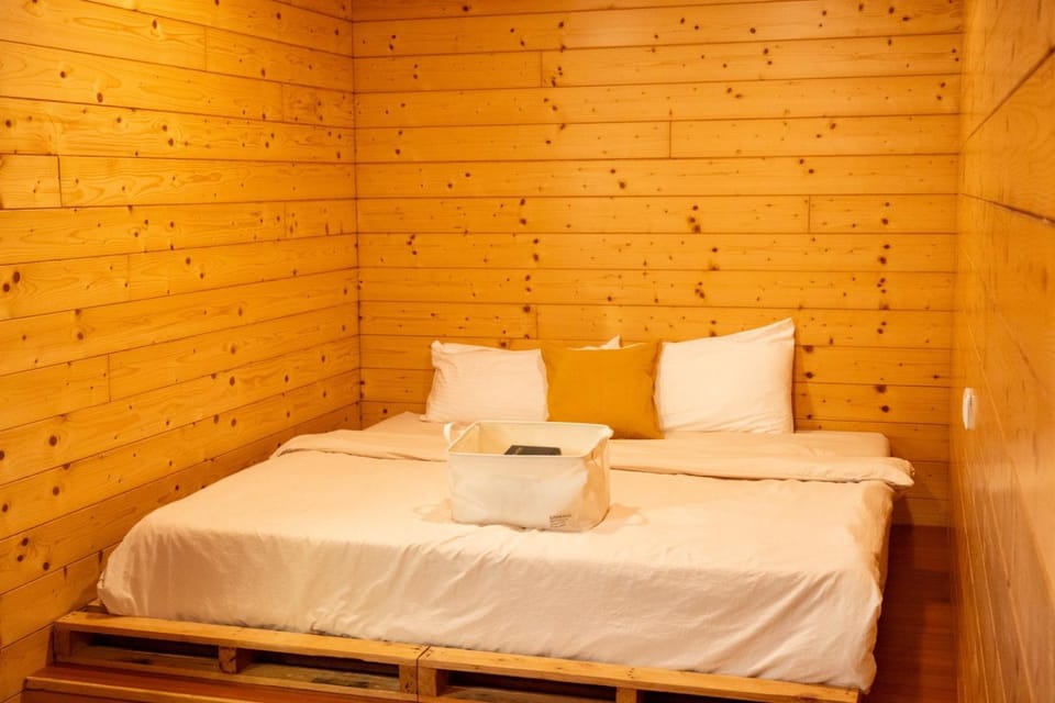 B&B American Style cabin 5 minutes from the sea Cabin in Hengchun Township