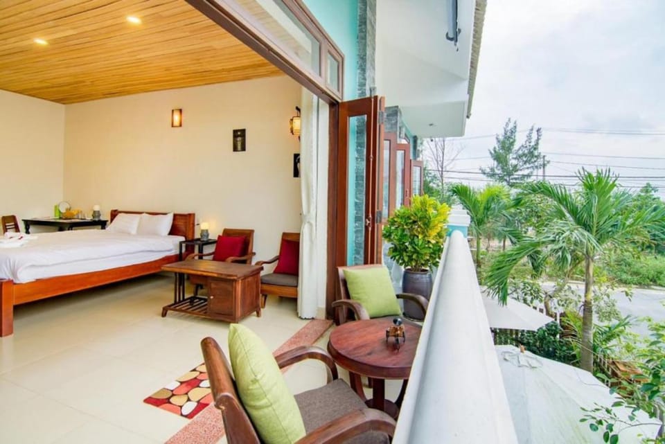 Day, Natural landscape, View (from property/room), Balcony/Terrace, Bedroom, Street view