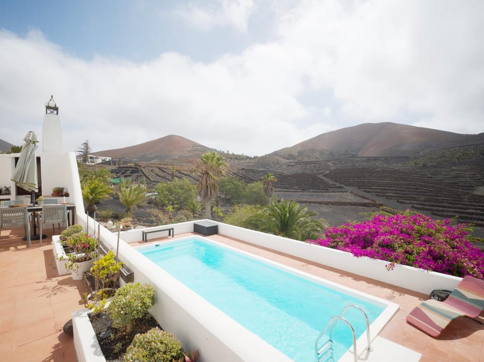 Pool view, Swimming pool, Swimming pool