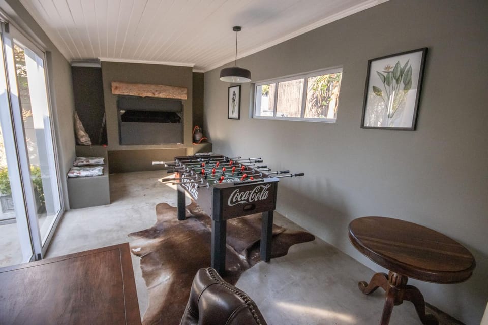 BBQ facilities, Game Room