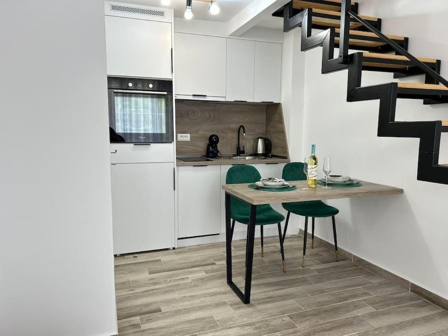 Zira Apartment in Kotor Municipality