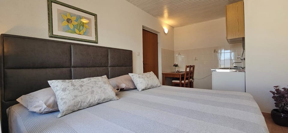 Sunny house KIMI Apartment in Split-Dalmatia County