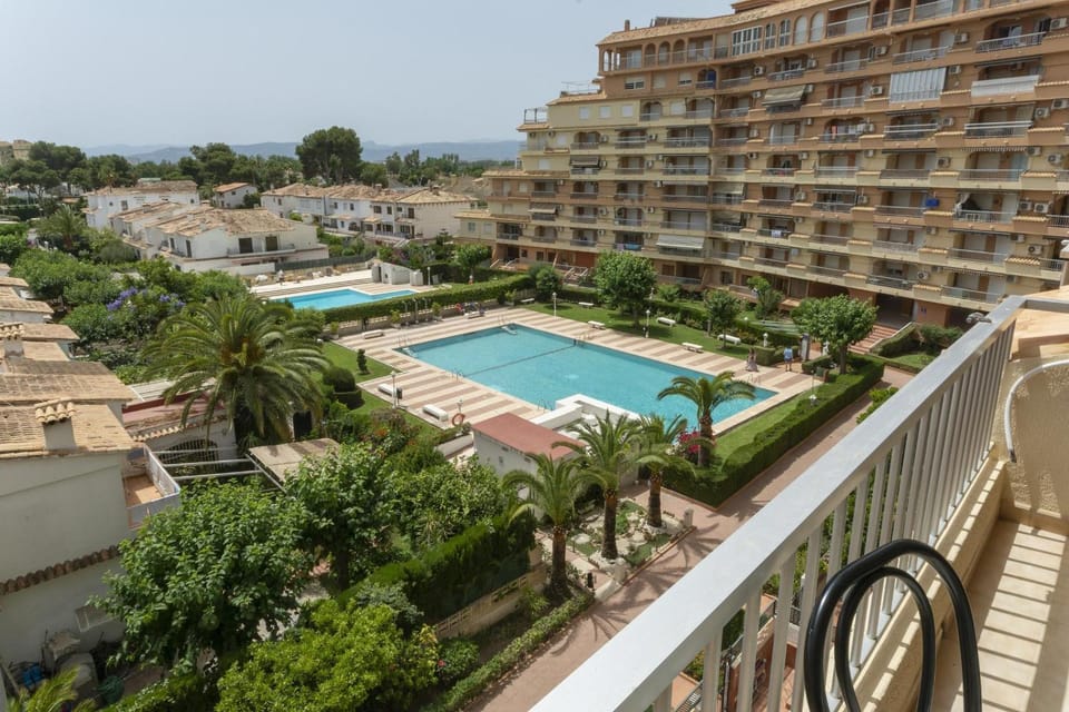 View (from property/room), Balcony/Terrace, Pool view