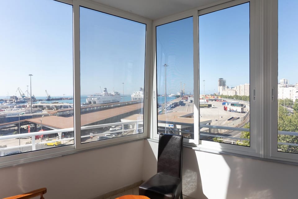 View (from property/room), Balcony/Terrace, Sea view