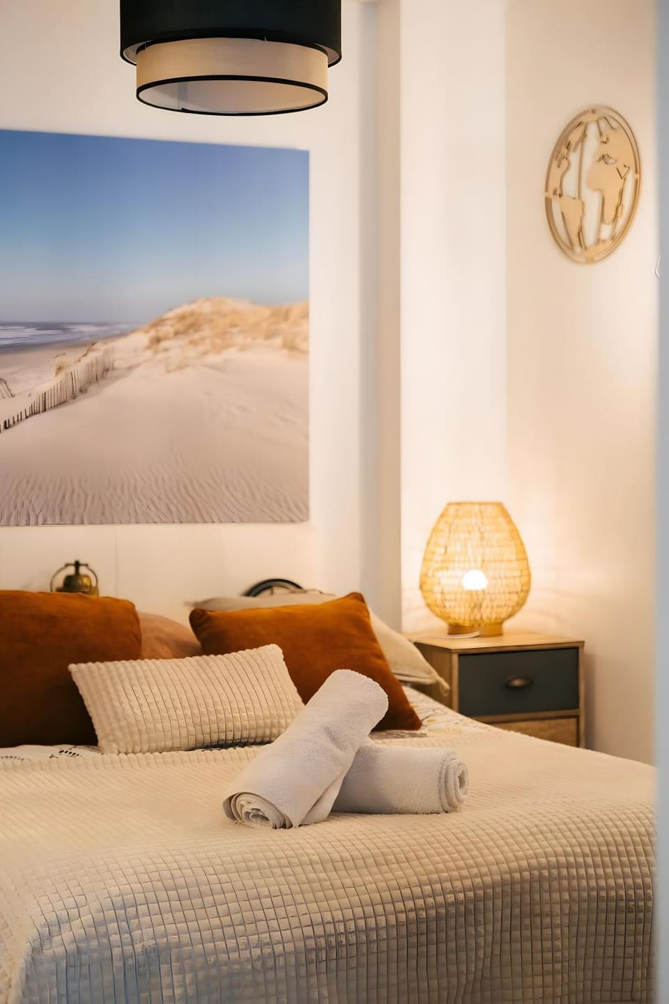 Living room, Bedroom