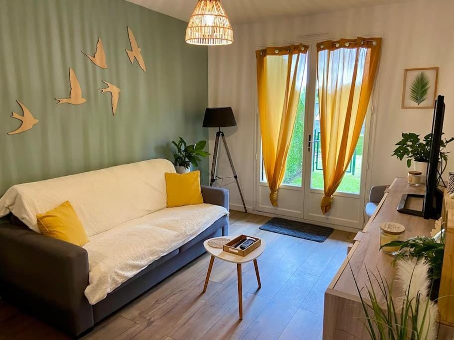 Appartement avec jardin Apartment in Bagnoles de l'Orne Normandie