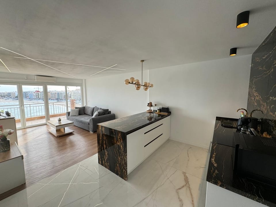 Kitchen or kitchenette, Living room, Photo of the whole room