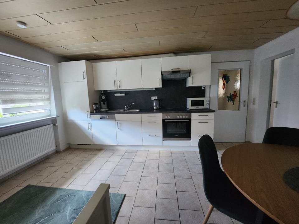 Dining area, Bedroom, kitchen