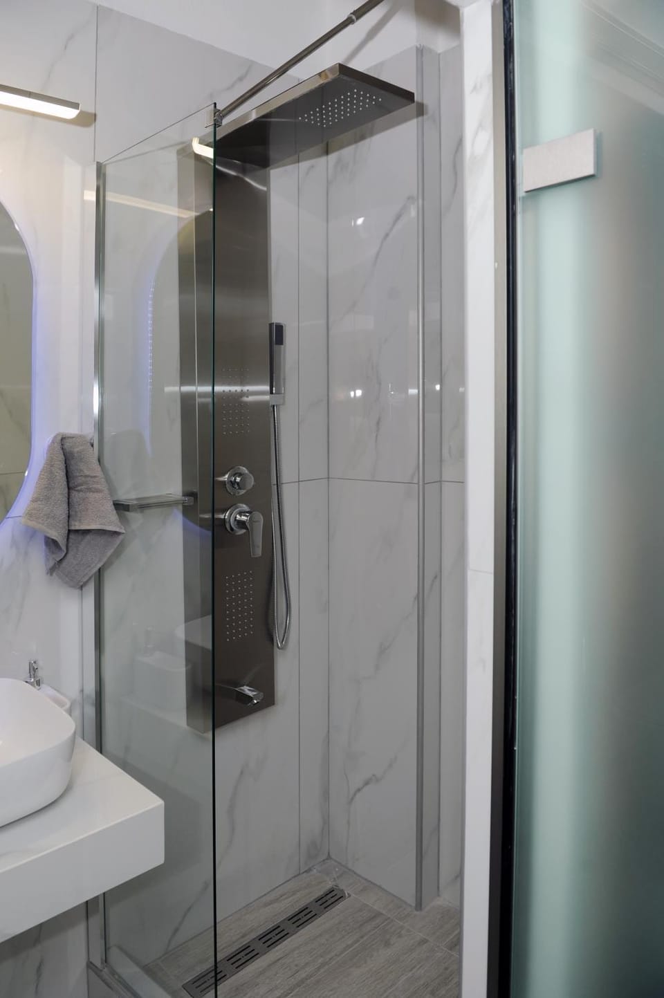 Shower, Bathroom
