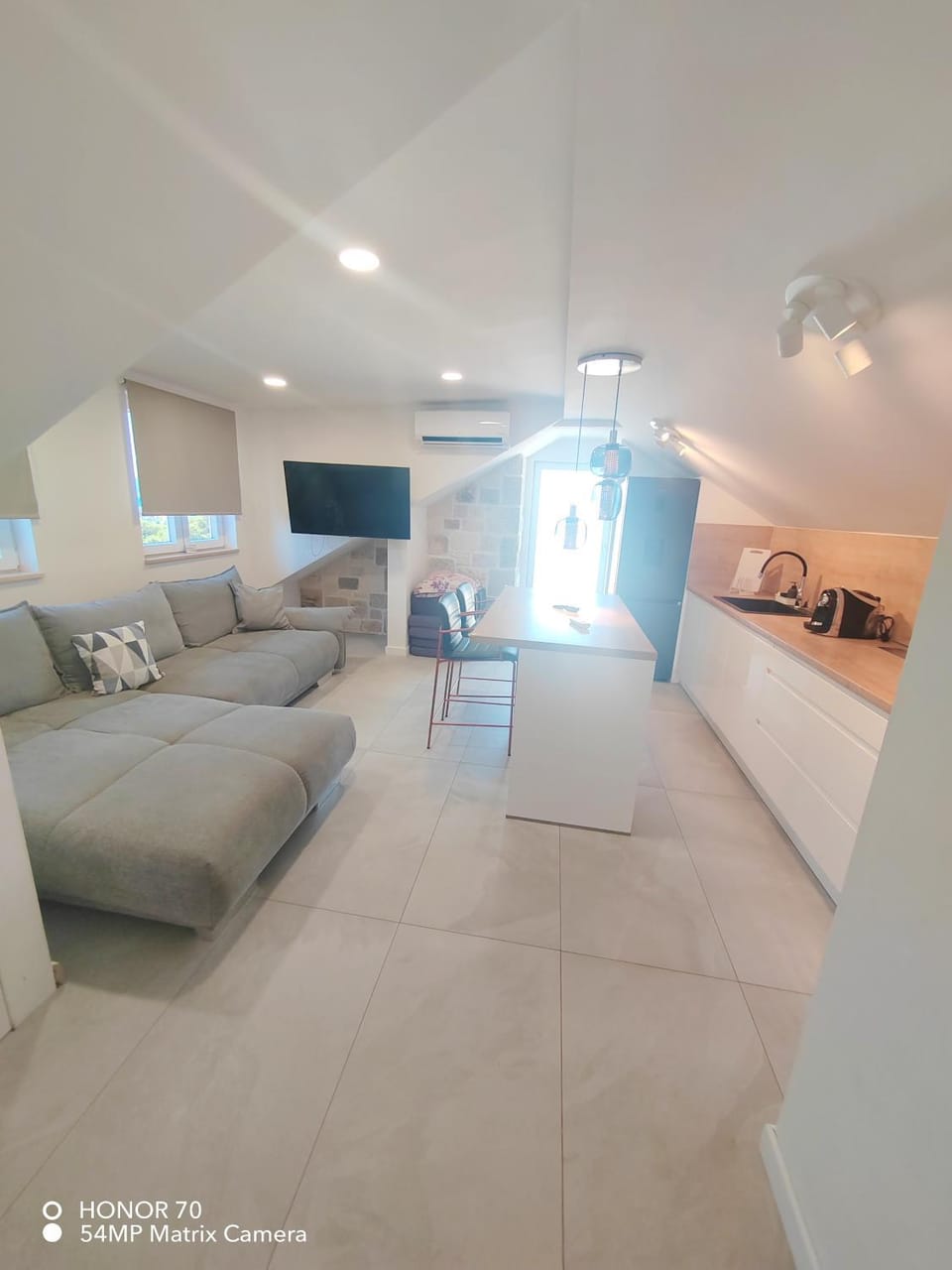 L&L Apartmani 1 Apartment in Bol