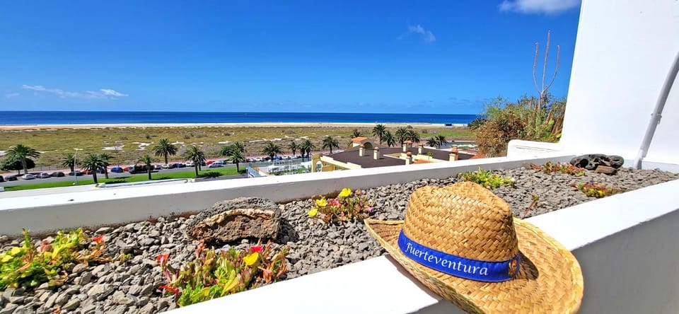 Day, View (from property/room), Balcony/Terrace, Beach, Sea view