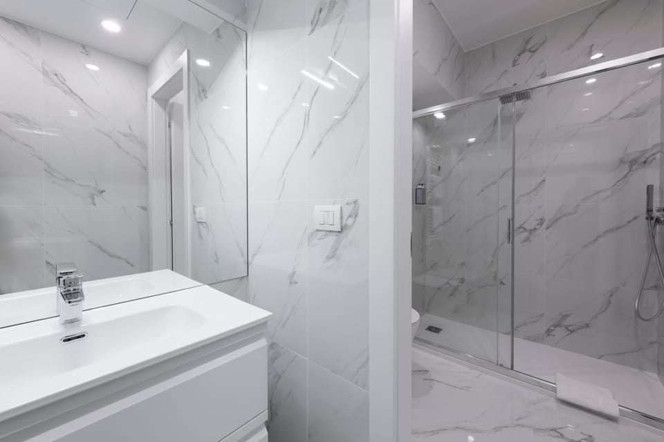 Milan Royal Suites Centro Moscova Apartment in Milan