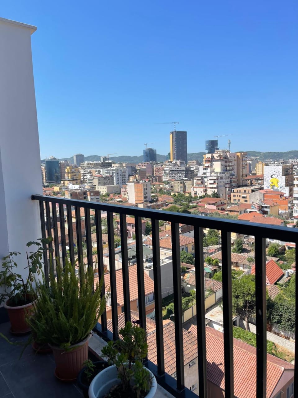Property building, Day, View (from property/room), Balcony/Terrace, City view