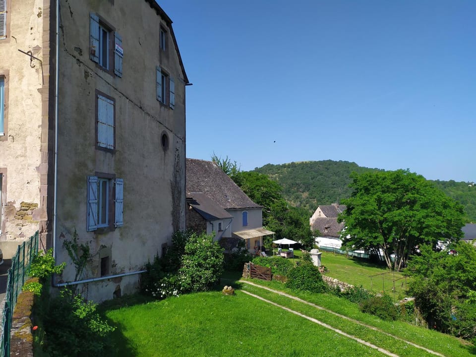 Property building, Garden view