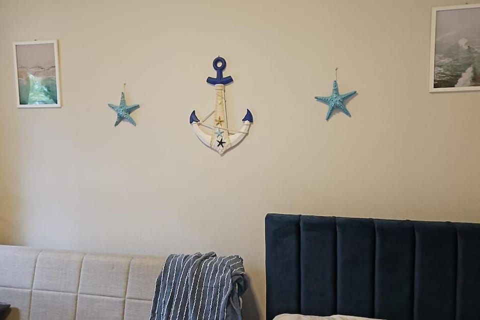 Living room, Decorative detail, Seating area