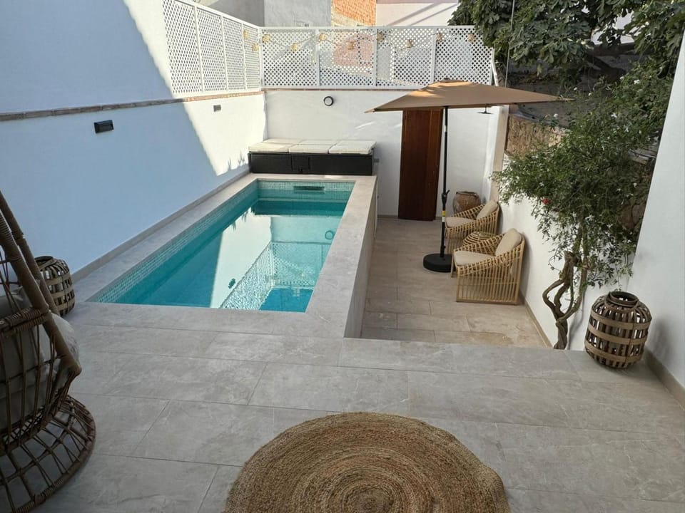 Patio, Pool view, Swimming pool, Swimming pool