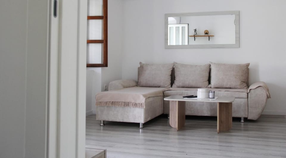 House9 Apartment in Kotor Municipality