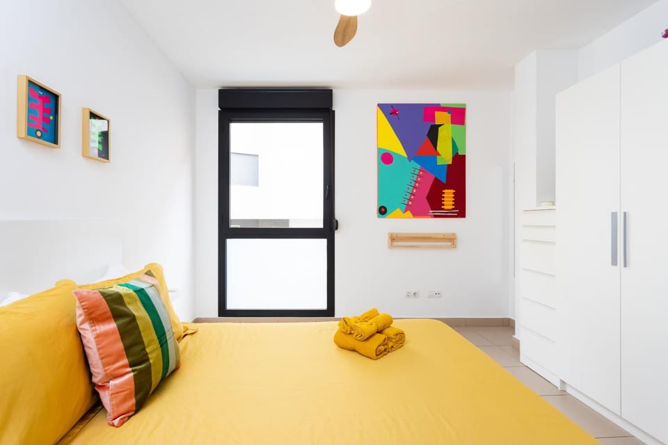 Bed, Photo of the whole room, Bedroom, towels, wardrobe