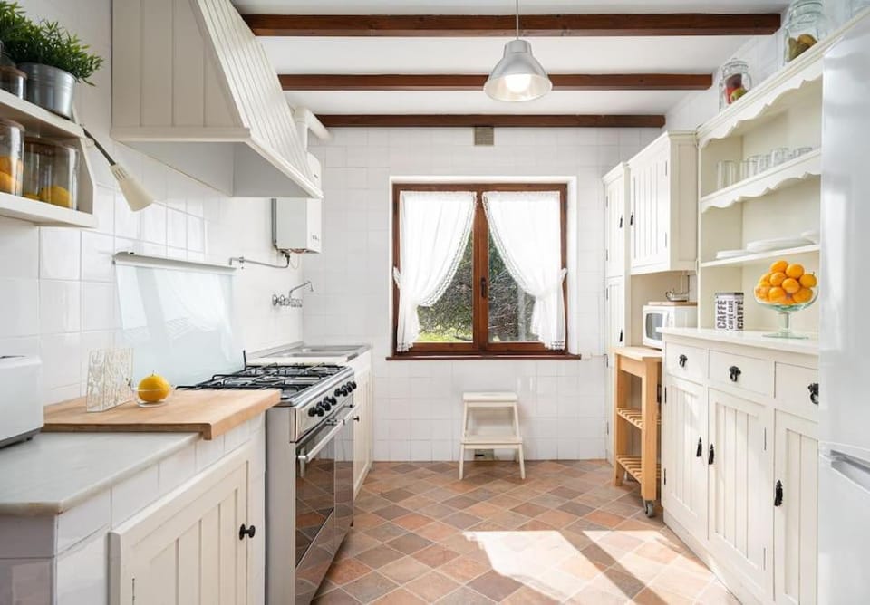 Kitchen or kitchenette, stove