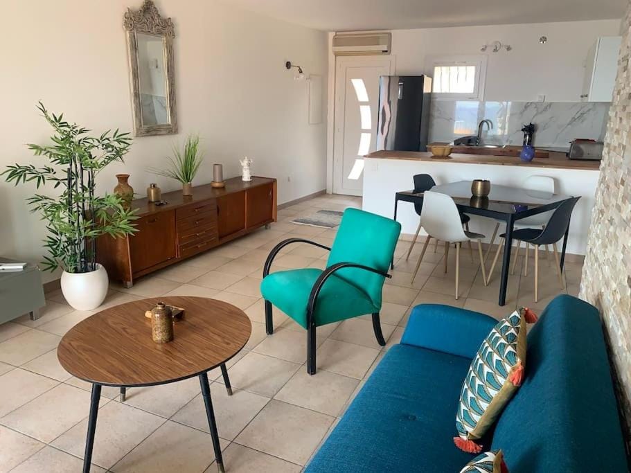 Appartement T3 Vue mer Apartment in Zonza