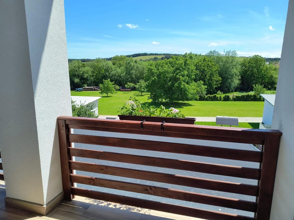 Balcony/Terrace, Garden view