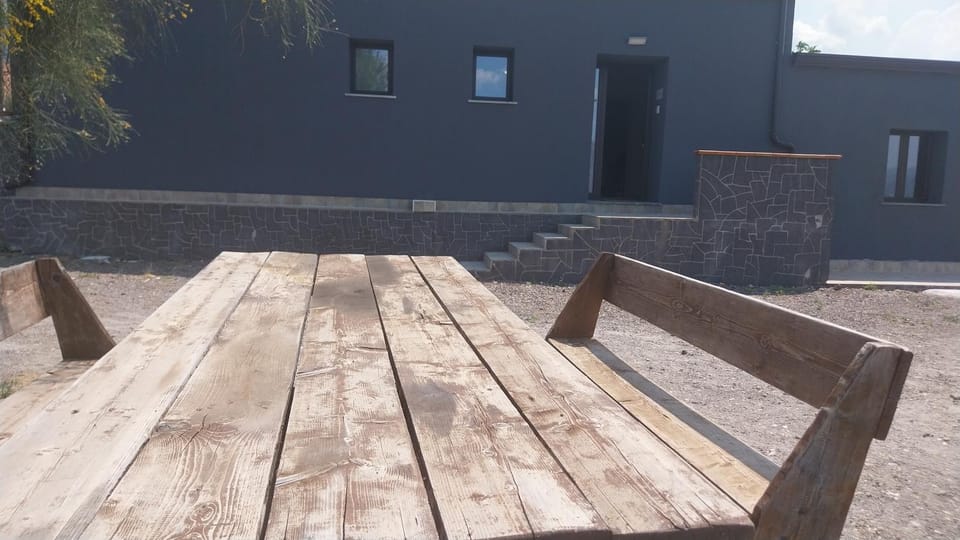 Property building, Day, Garden