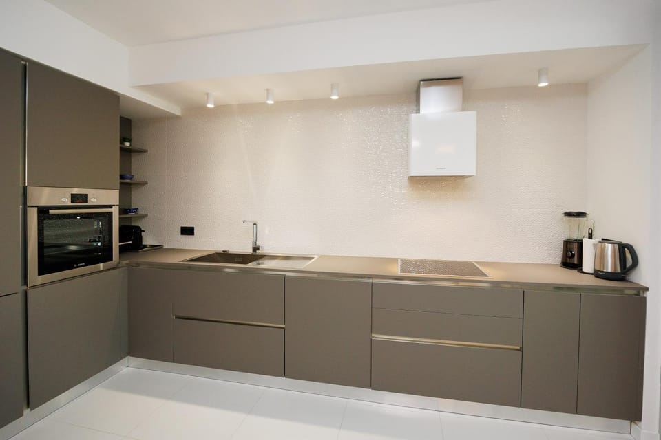 dishwasher, oven, stove, kitchen