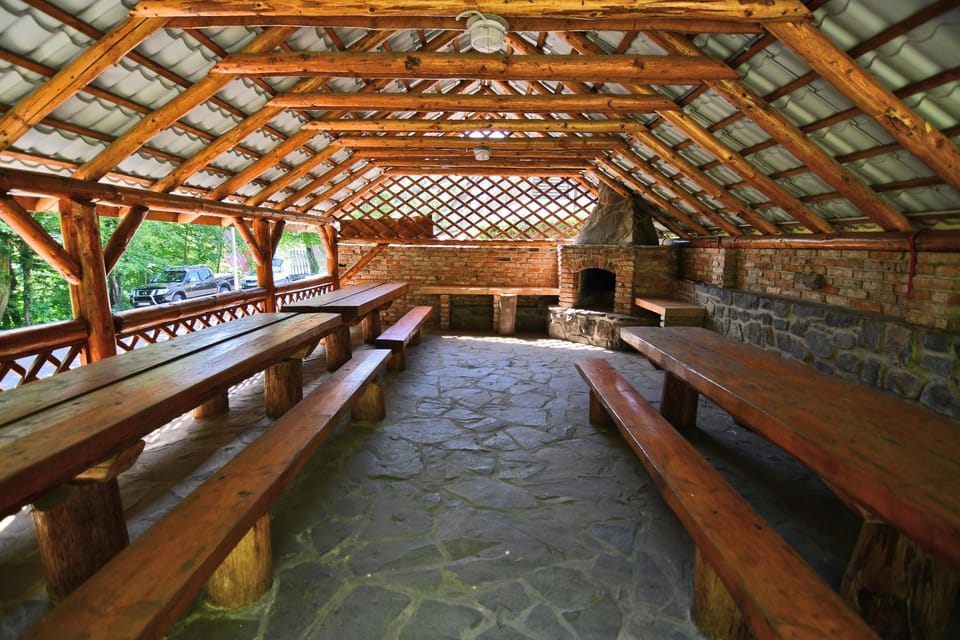 Property building, BBQ facilities, fireplace