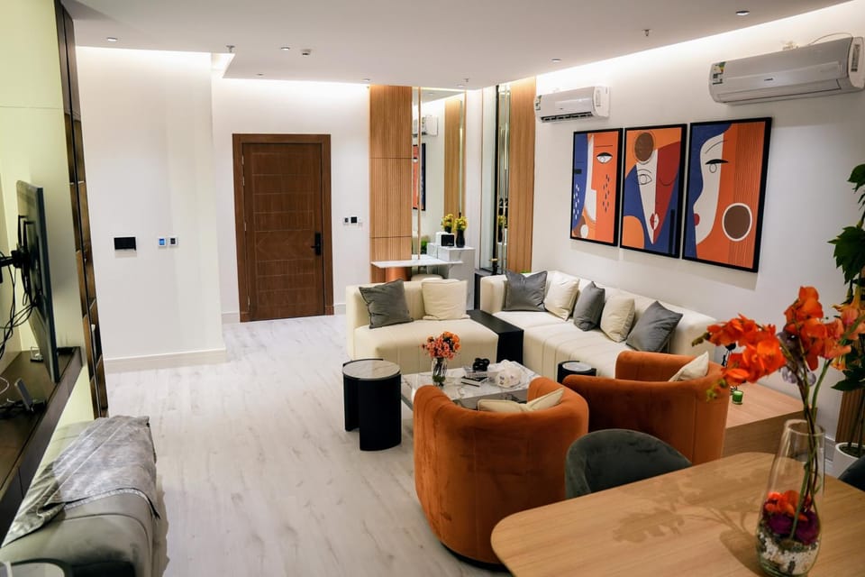 Living room, Seating area