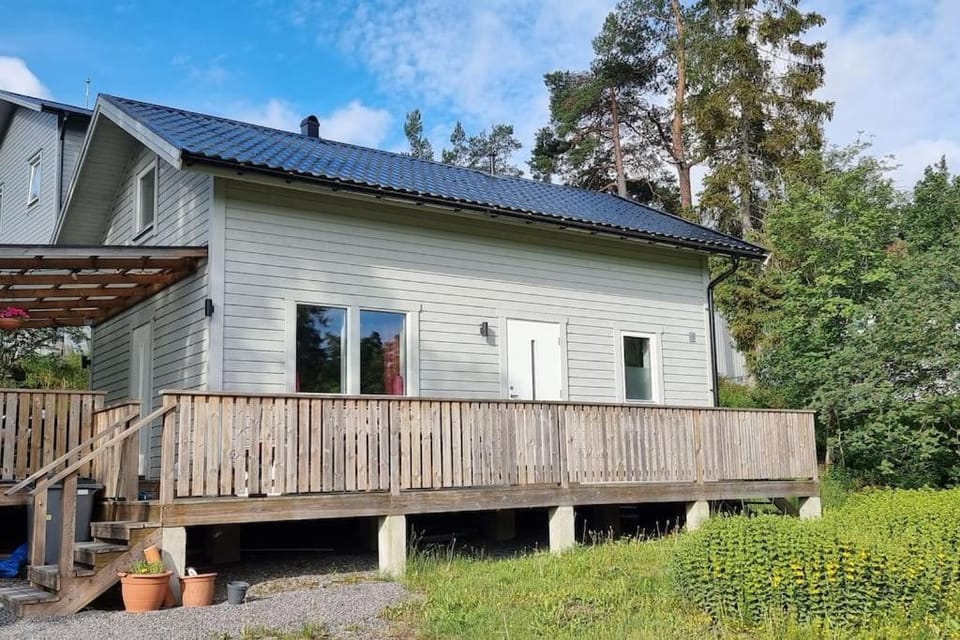 Strandnära skärgårdshus House in Stockholm County