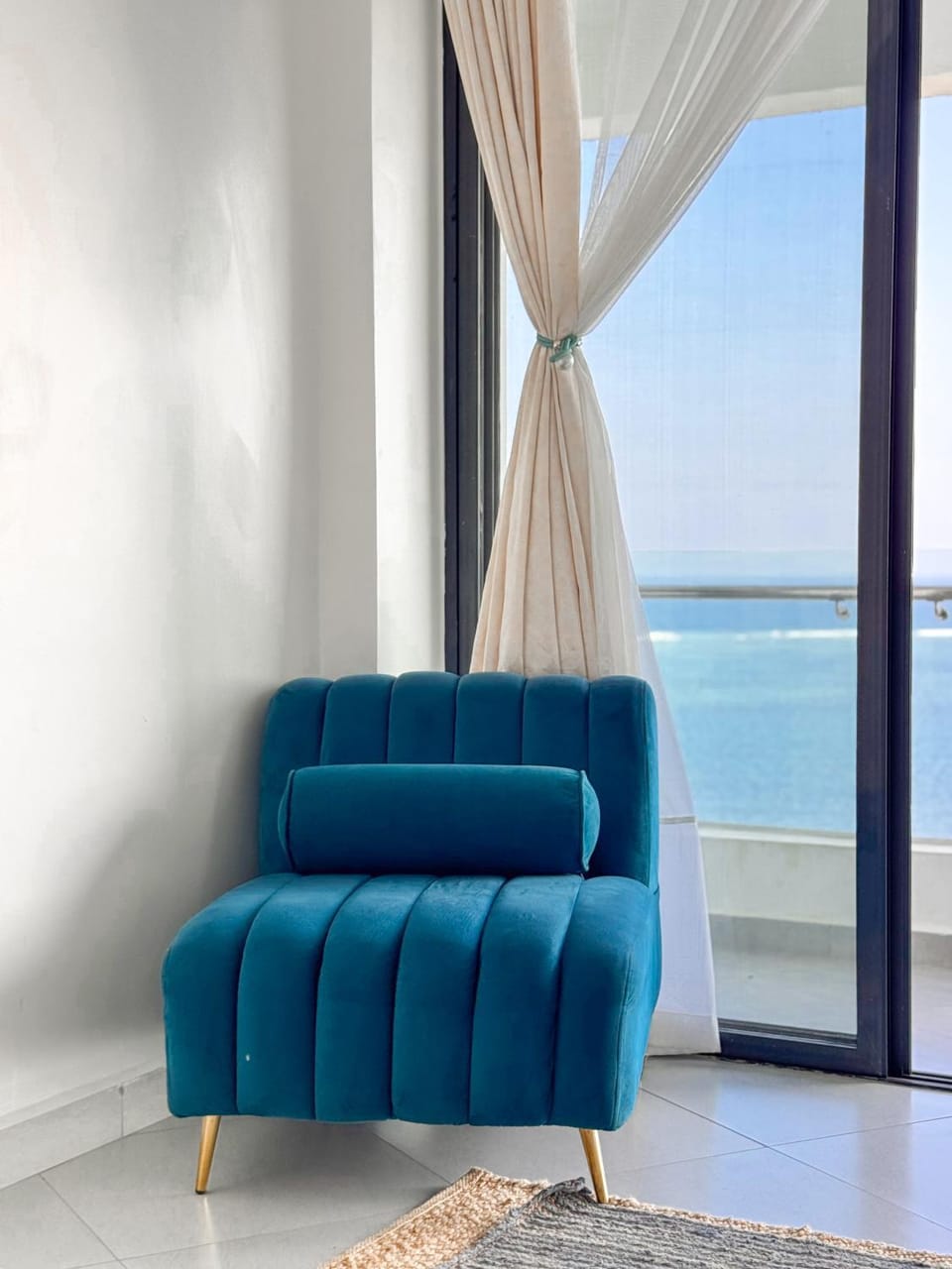 4 bdrm beachfront Nyali Apartment in Nairobi