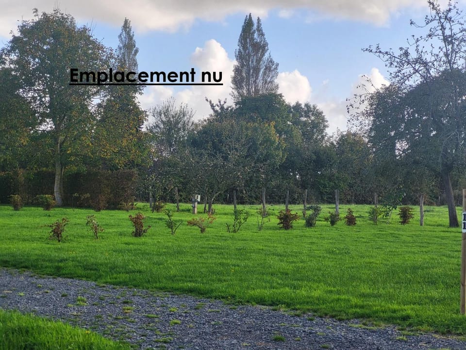 Camping Aire Natuelle d'Agy Campground/ 
RV Resort in Normandy