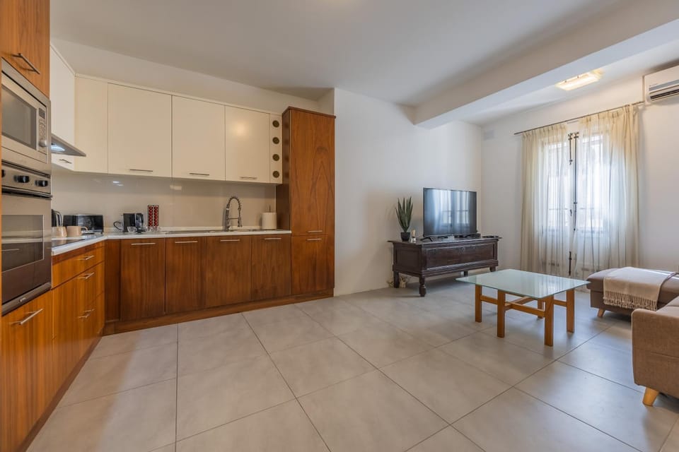 Stunning 1-Bed Apartment In Heart of Valletta Apartment in Valletta