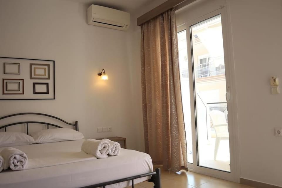 2 bedroom equipped apartment Manos Apartment in Halkidiki