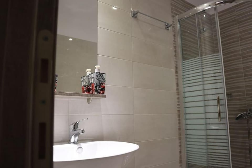 2 bedroom equipped apartment Manos Apartment in Halkidiki