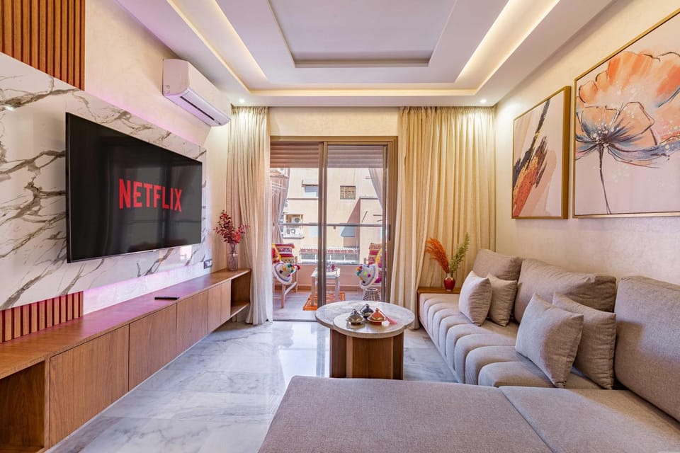 Communal lounge/ TV room, TV and multimedia, Living room, Seating area