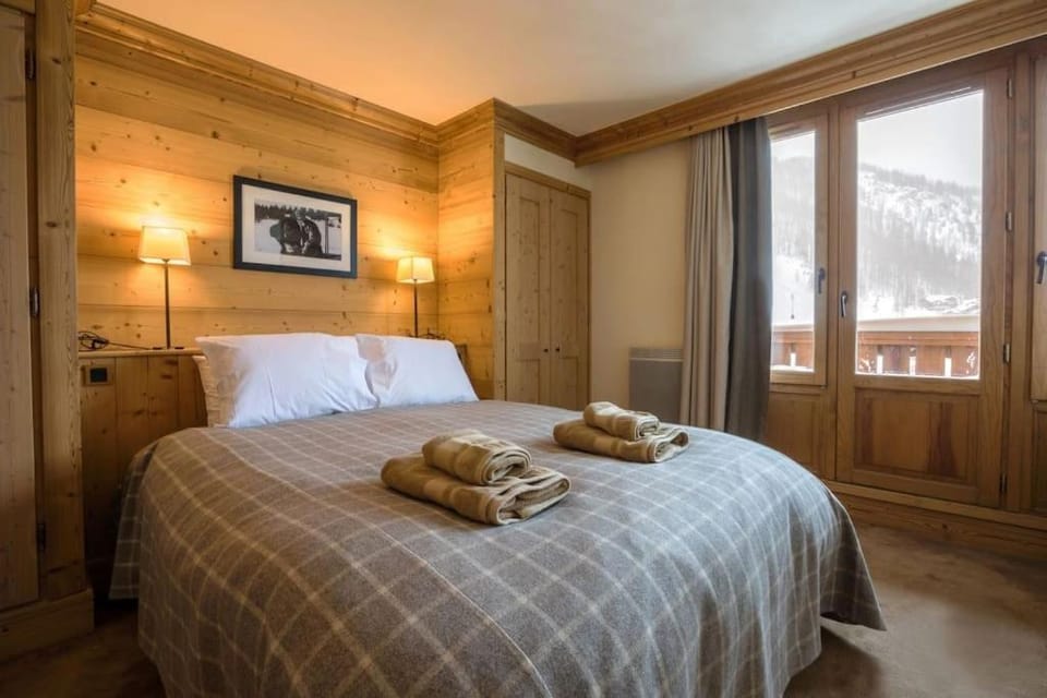 L'Aquila 34 - 3-bedroom ski-in ski-out apartment Apartment in Val dIsere