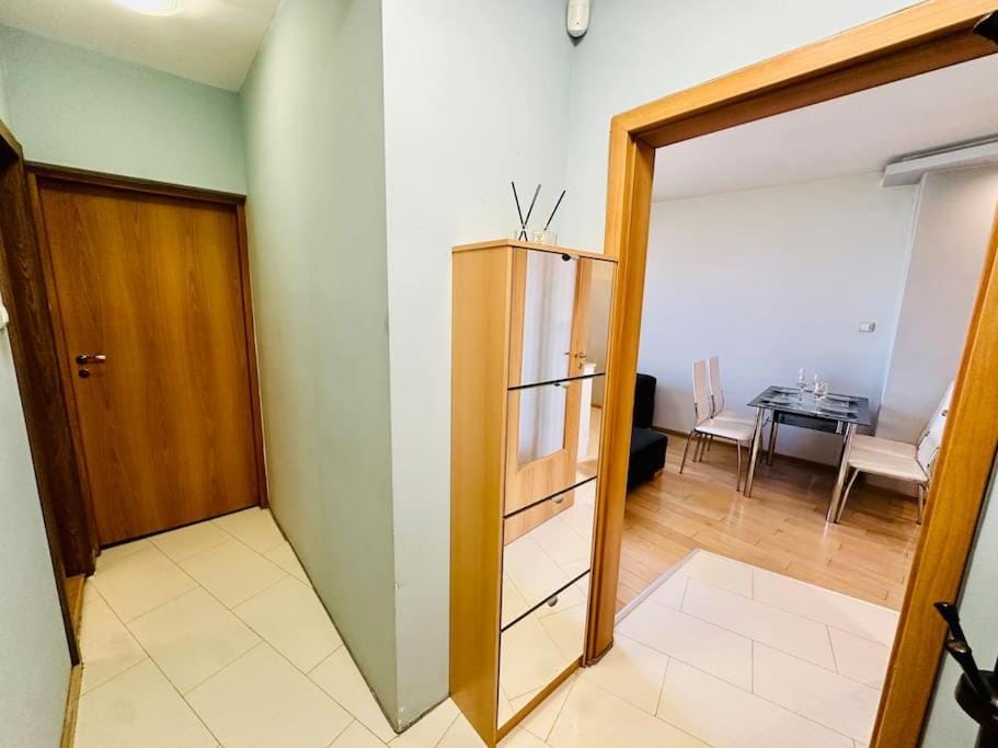 Student Town 1BDR APT Apartment in Sofia