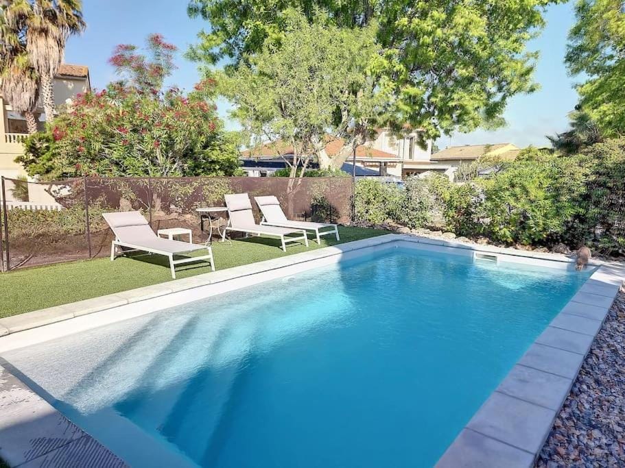 Grande villa entièrement rénovée avec piscine Villa in Occitanie