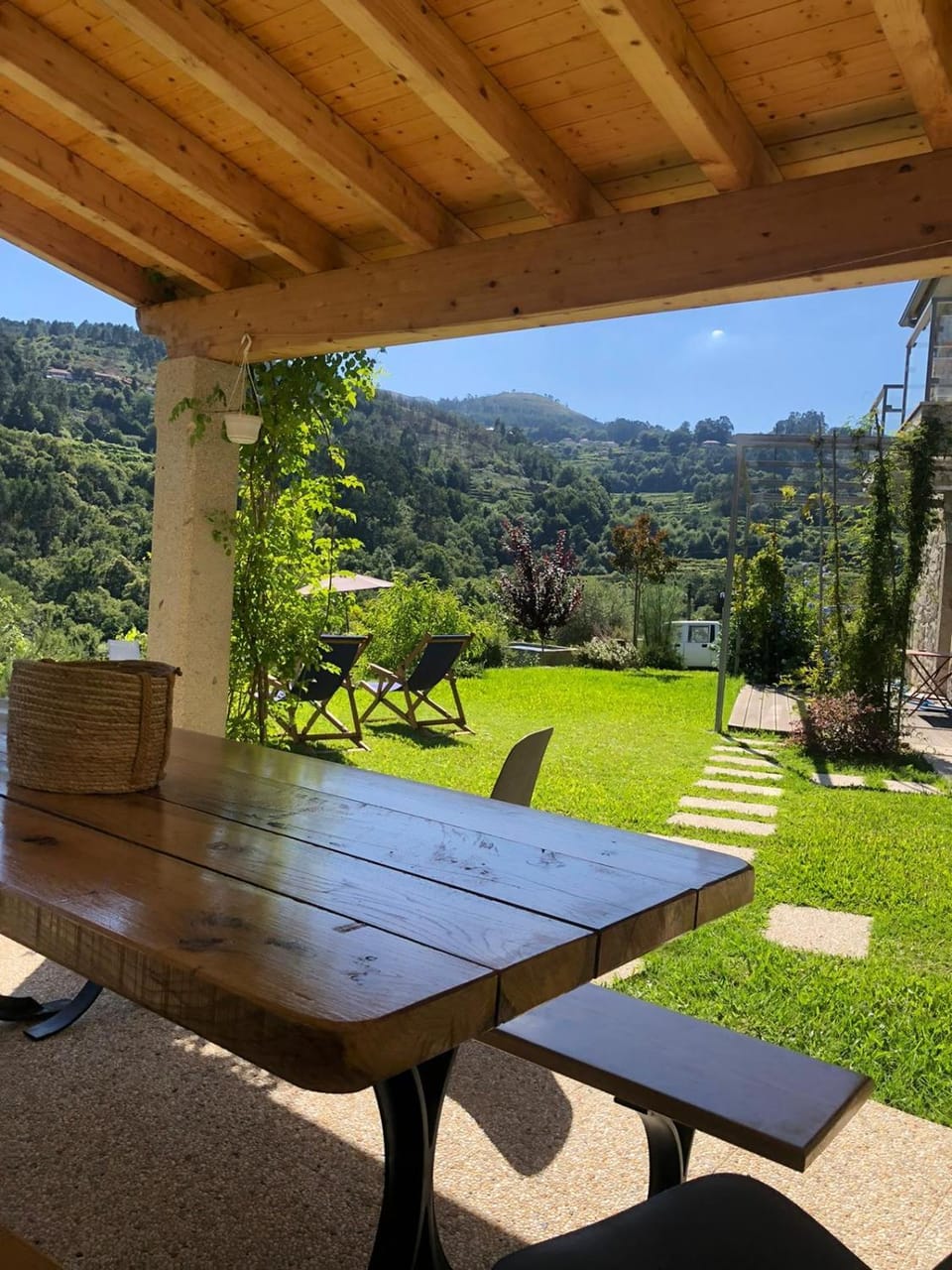 Dining area, Garden view