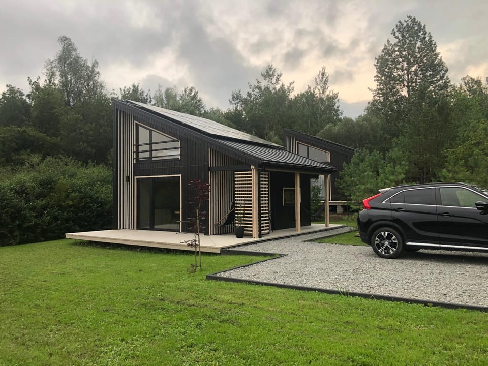 Property building, Garden, Garden view, Parking