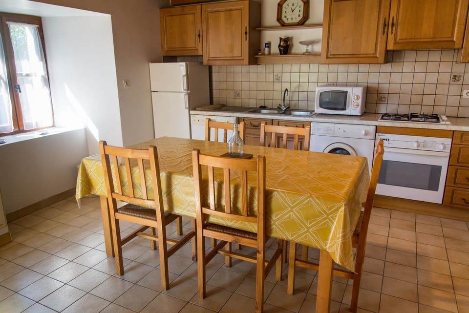 Gîte de chantejals 5/7 personnes House in Occitanie