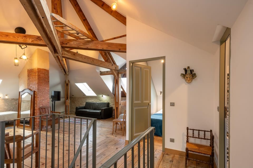 Property building, Living room