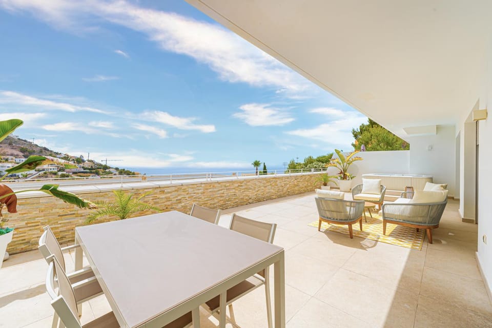 Casa Dorada Apartment in Marina Baixa
